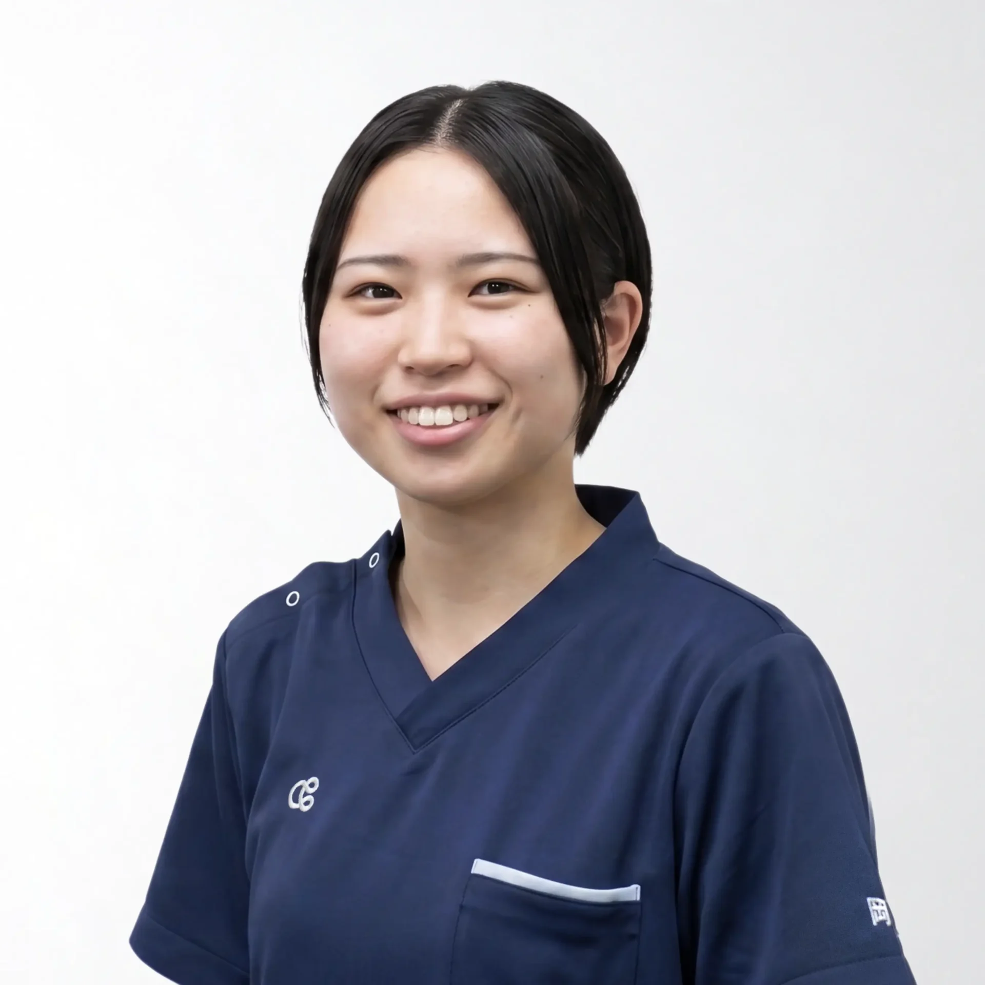 岡田 奈々